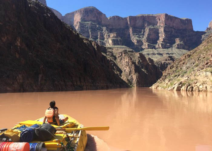 SOS Outreach youth rafting near the grand canyon